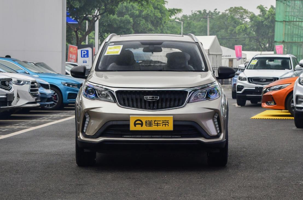 小型suv,外观耐看动力平顺,远景x3适合家用吗?全方面评测!