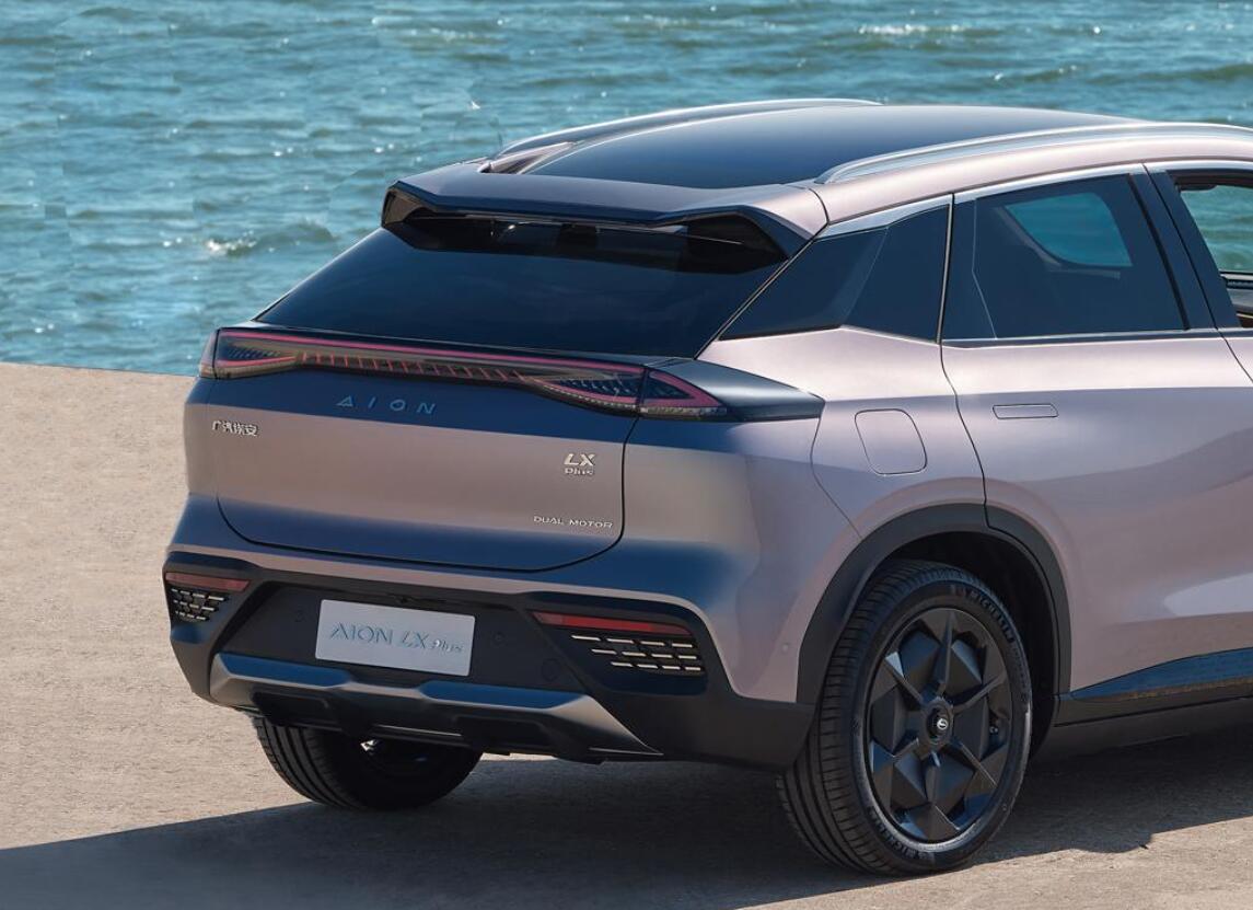 千里版车型价格高，广汽埃安AION LX Plus上市售28.66~45.96万元