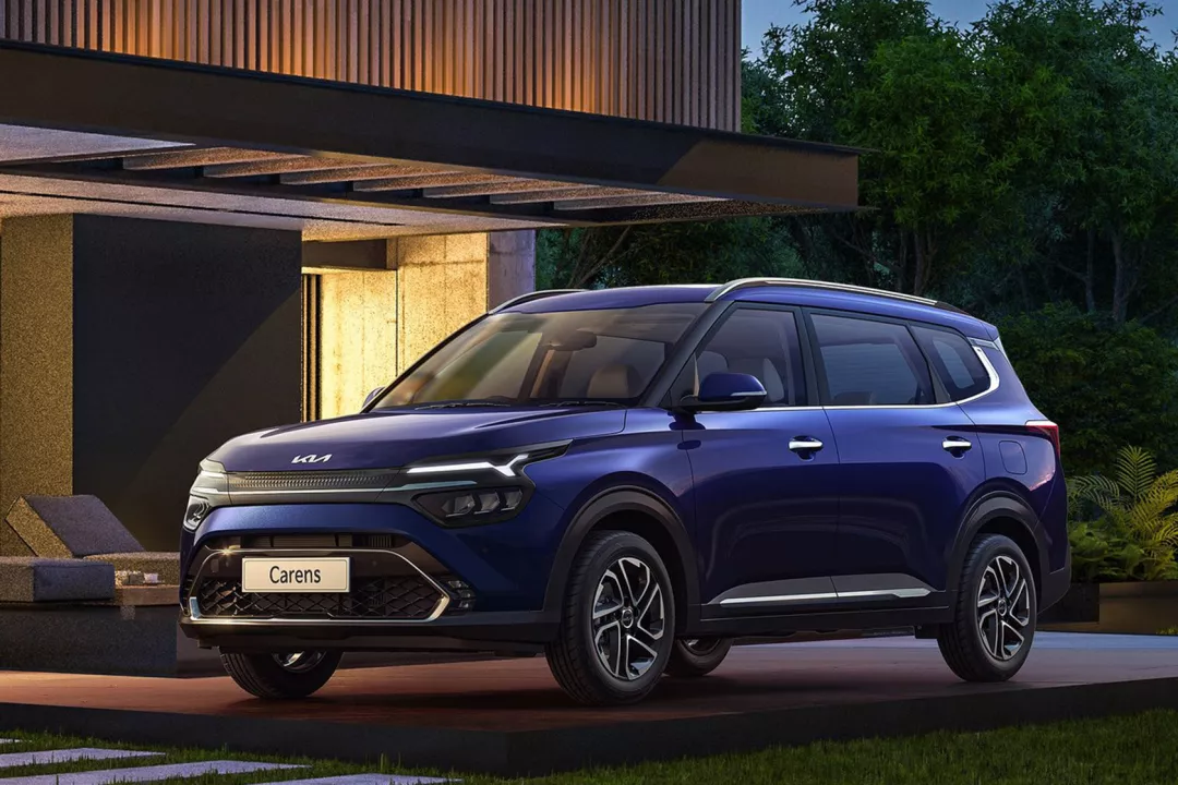 奔驰EQS上市；高尔夫车机将迎重大升级