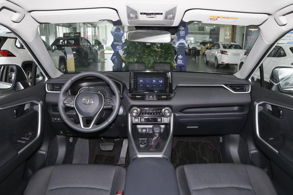 RAV4荣放双擎E+热销中 价格稳定