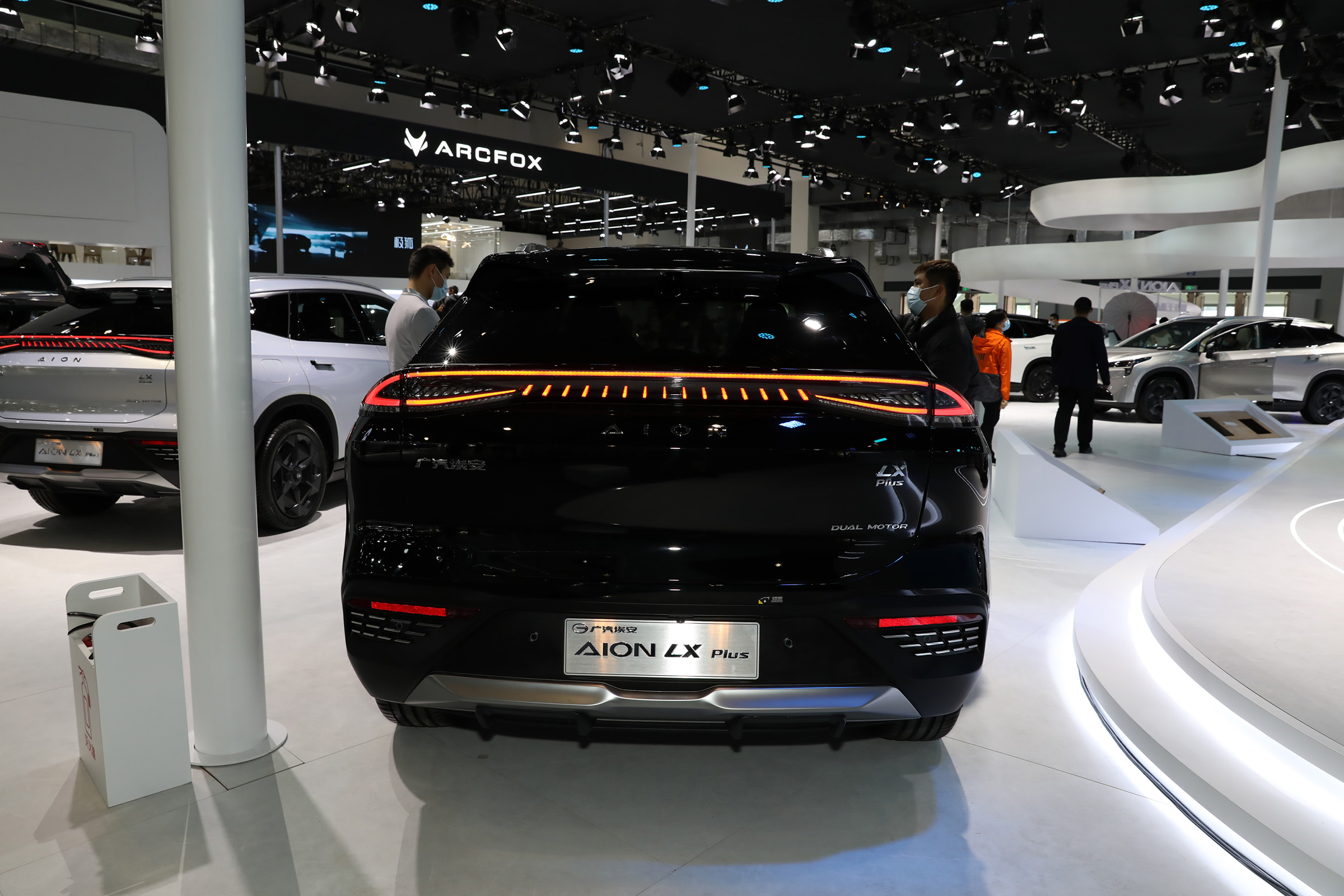 月供9815元，首付30%买续航1008km+245马力的AION LX千里版如何？