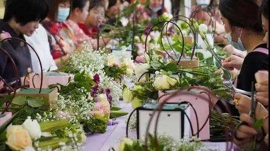 徐州北区沪彭奥通奥迪感恩回馈月——双十二礼遇提前享！