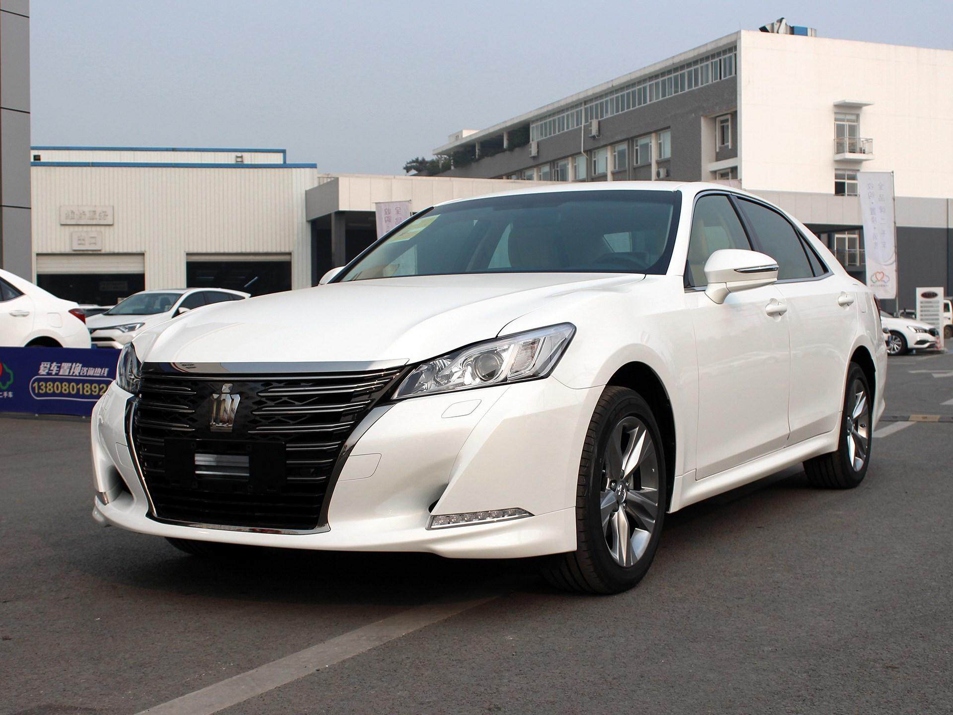 经典豪华车将回归,二手一车难求,当年和a6l比肩,实拍丰田皇冠