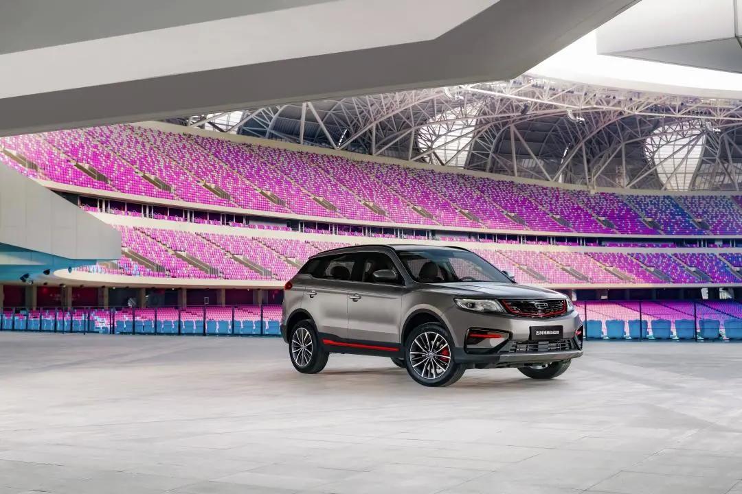 比博燃的，当然是博越X