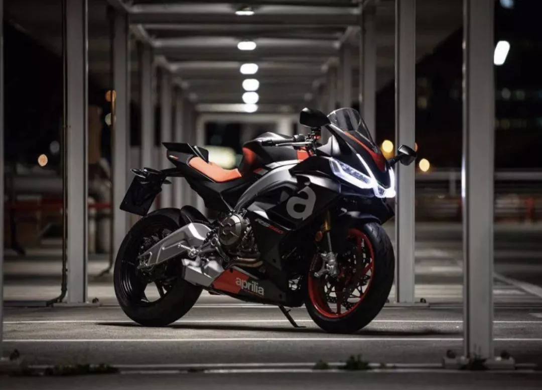 摩托知识|杜卡迪、KTM、宝马，被日系逼得专攻高端市场