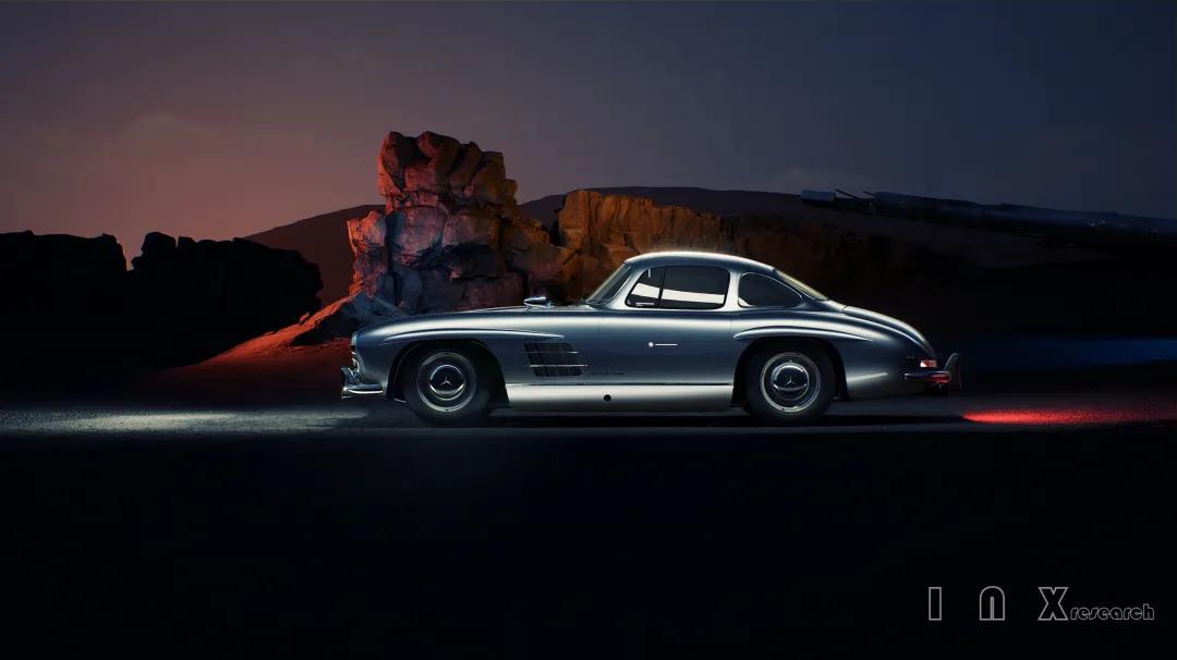 这款奔驰四座轿跑采用跑车平台、V8发动机，性能堪比法拉利