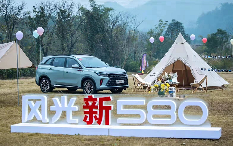 试风光新580丨最适合家用的10万元级SUV，配6座还有华为HiCar加持