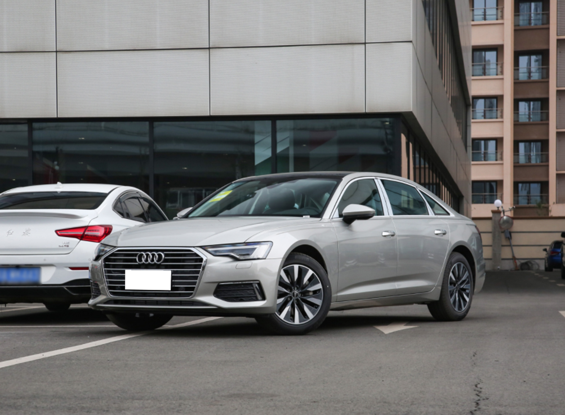 ​跑了一趟高速才明白：“奥迪”和“宝马”的差距