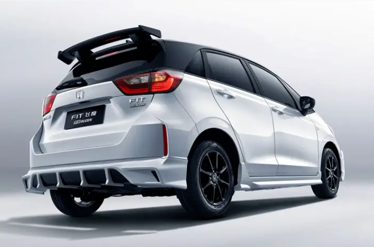 4月重磅轿车盘点:蒙迪欧搅局B级车市场,比亚迪也有狠货