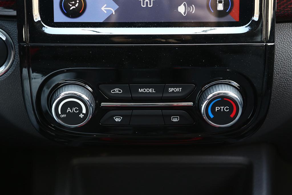 奇瑞新能源小蚂蚁 小巧可爱你出行首选