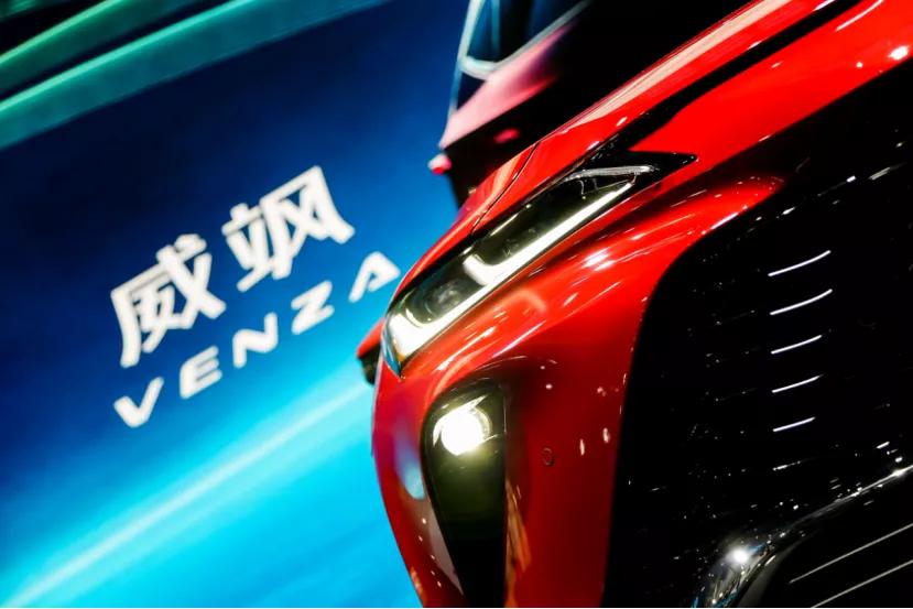 广汽丰田最新颜值担当？全新中型SUV威飒来了！