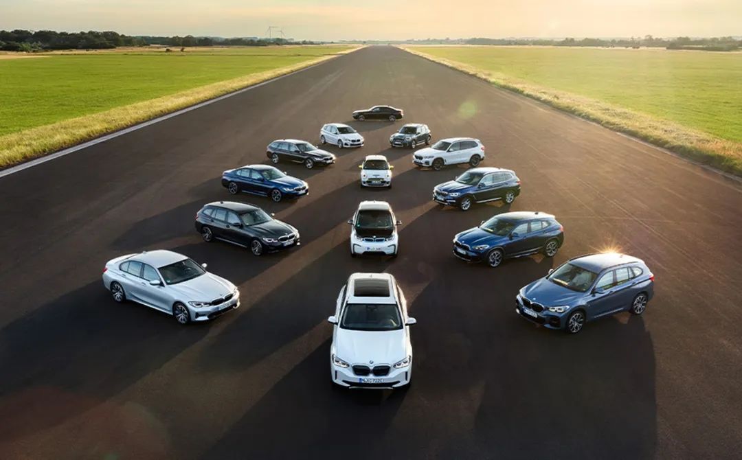 盛夏光年，展厅促销