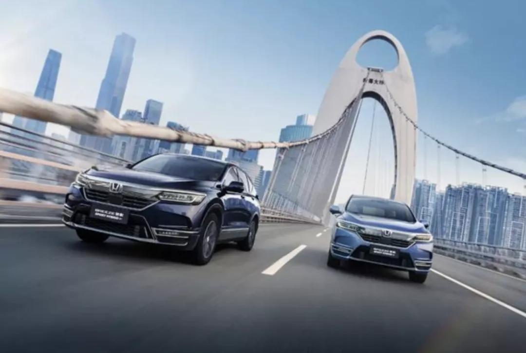 皓影插混来了，落地价和混动基本一致，可享受不限行政策