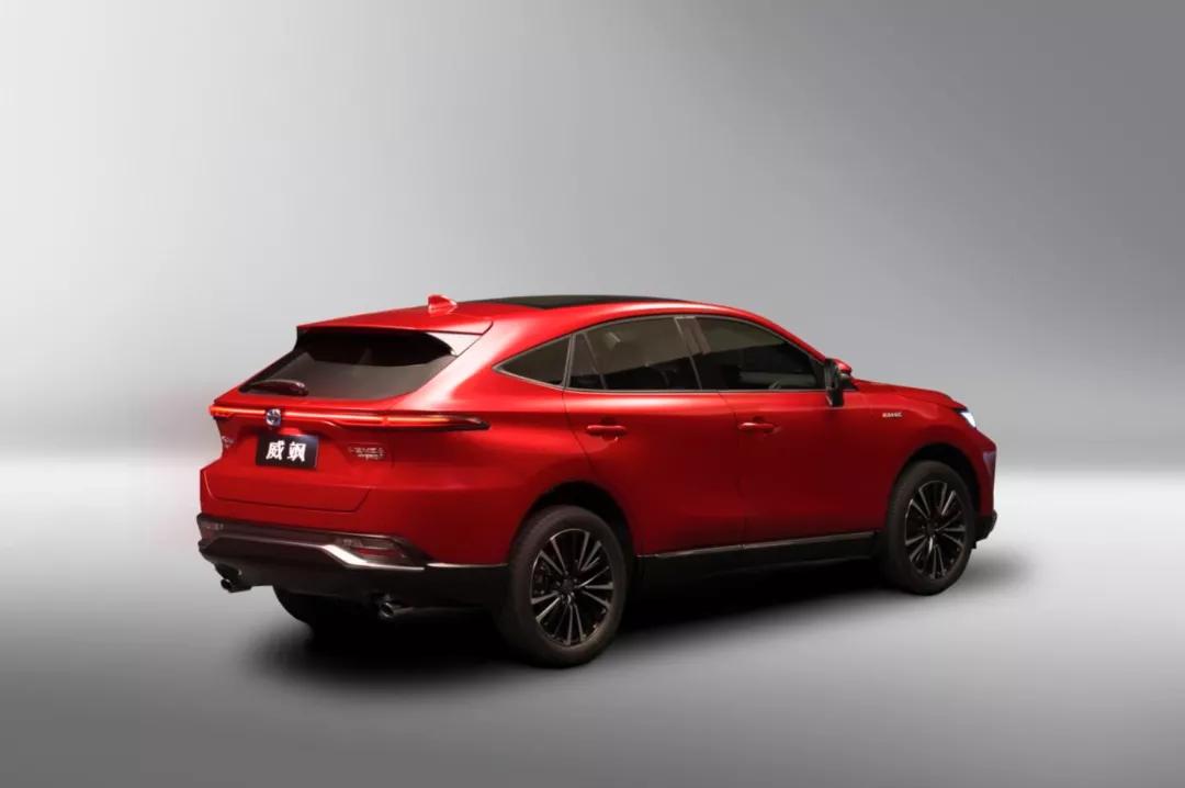 广汽丰田最新颜值担当？全新中型SUV威飒来了！