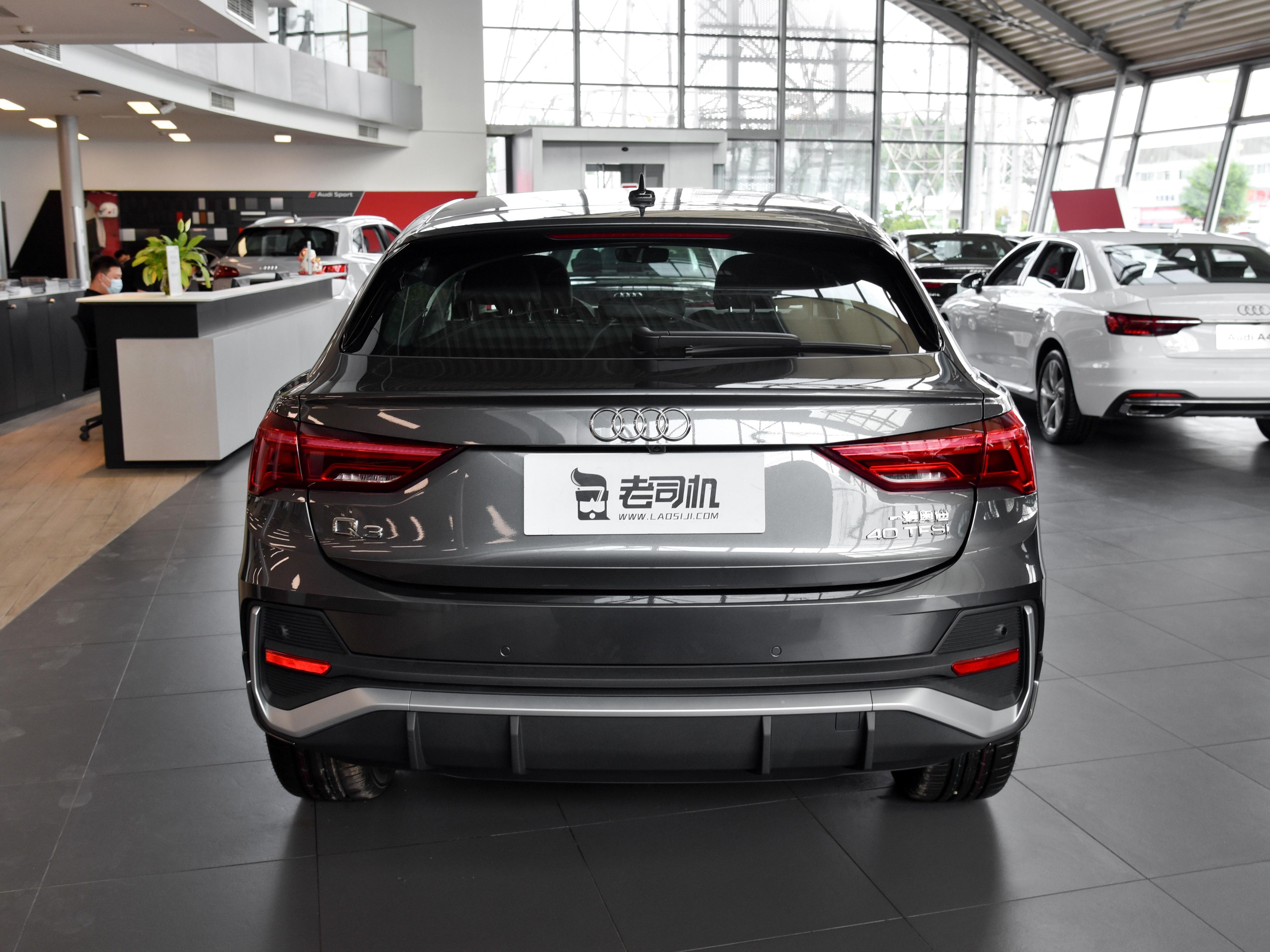 升级2.0T动力和变速箱，空间不错还是SUV，实拍奥迪Q3 Sportback