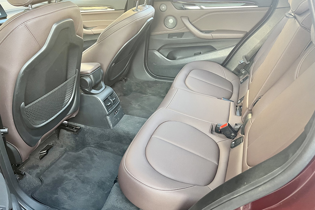 试新宝马X1：或许智能科技略显不足，但操控依旧极致