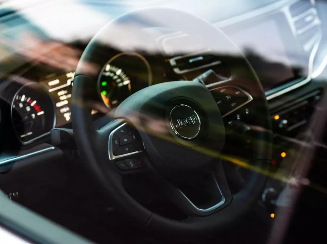 试驾Jeep新大指挥官：自驾游神器，家用车利器