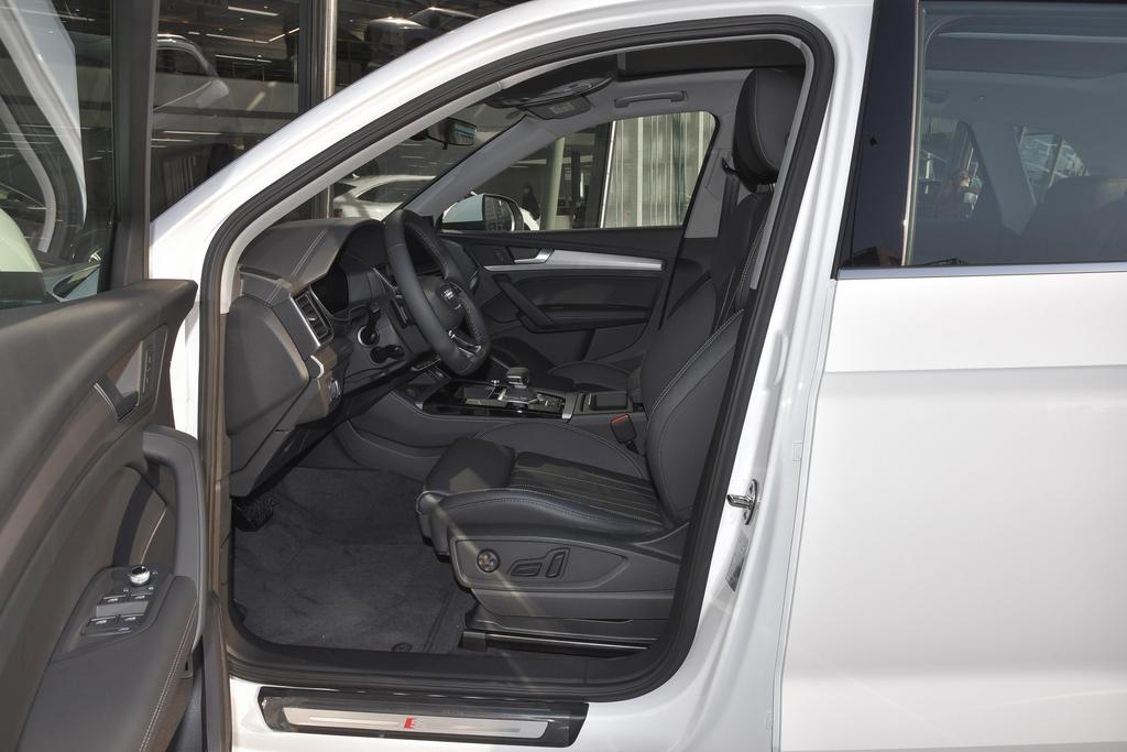 南通奥迪Q5L热销中, 购车优惠7.88万元