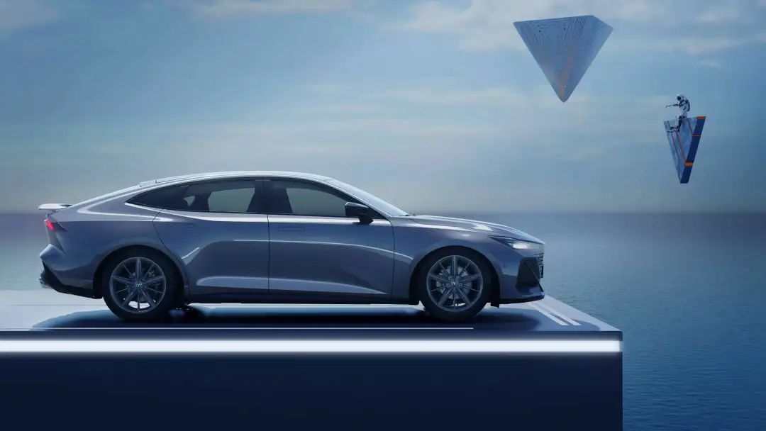 这款售价13万的自主品牌轿跑，到底能不能叫板影豹和领克