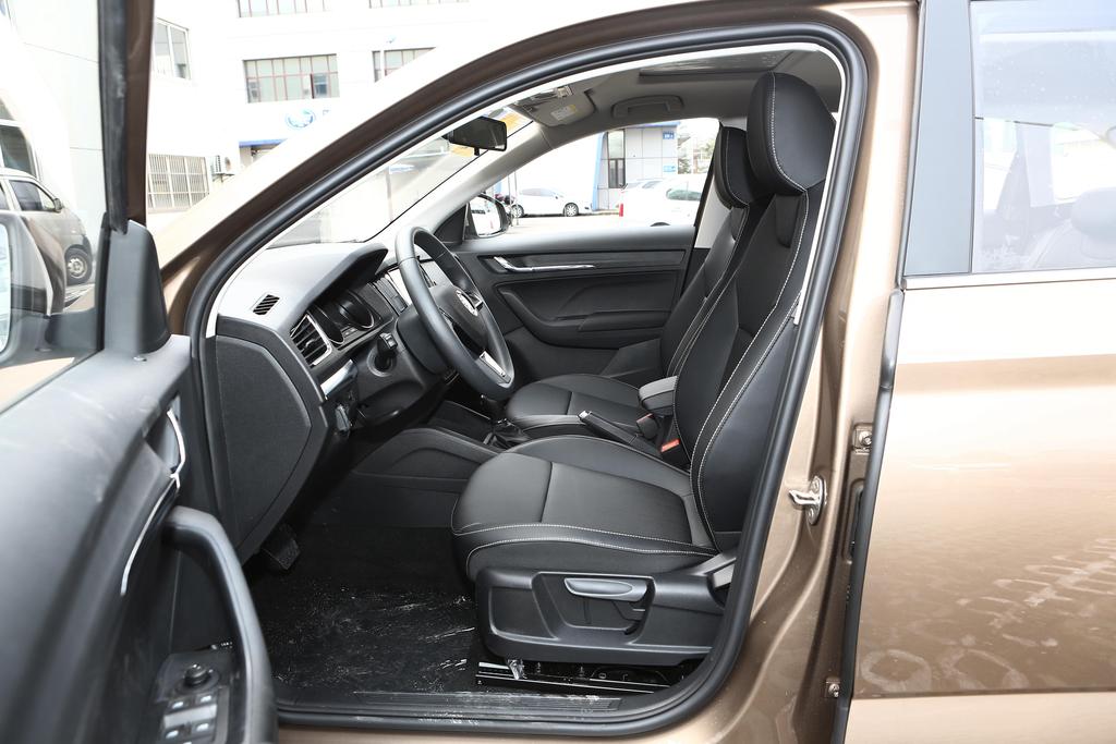 七星昆众享达柯米克0首付 5年分期贷