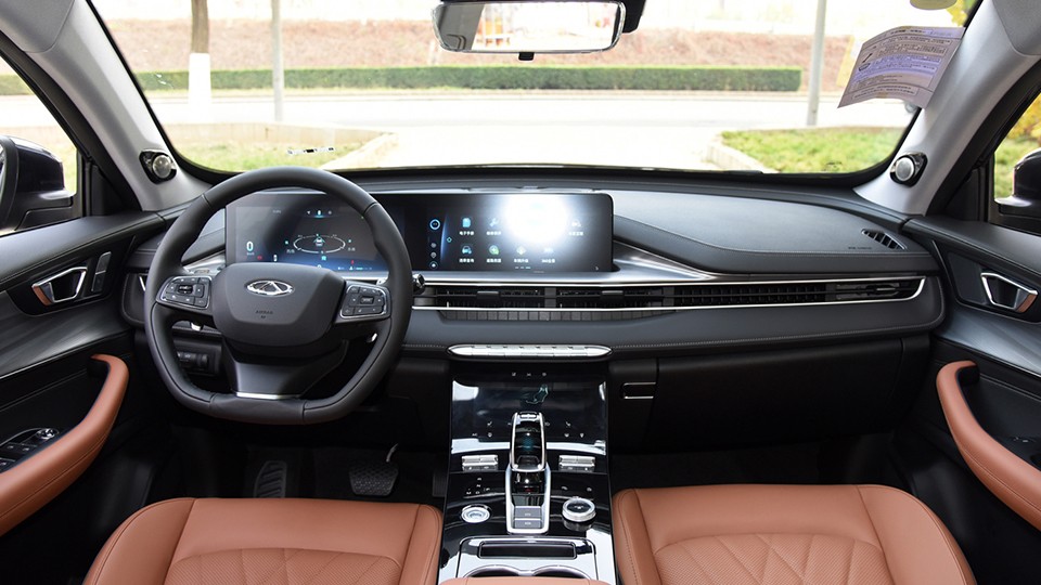 15万左右买2.0T SUV，瑞虎8 PLUS鲲鹏版怎么样？