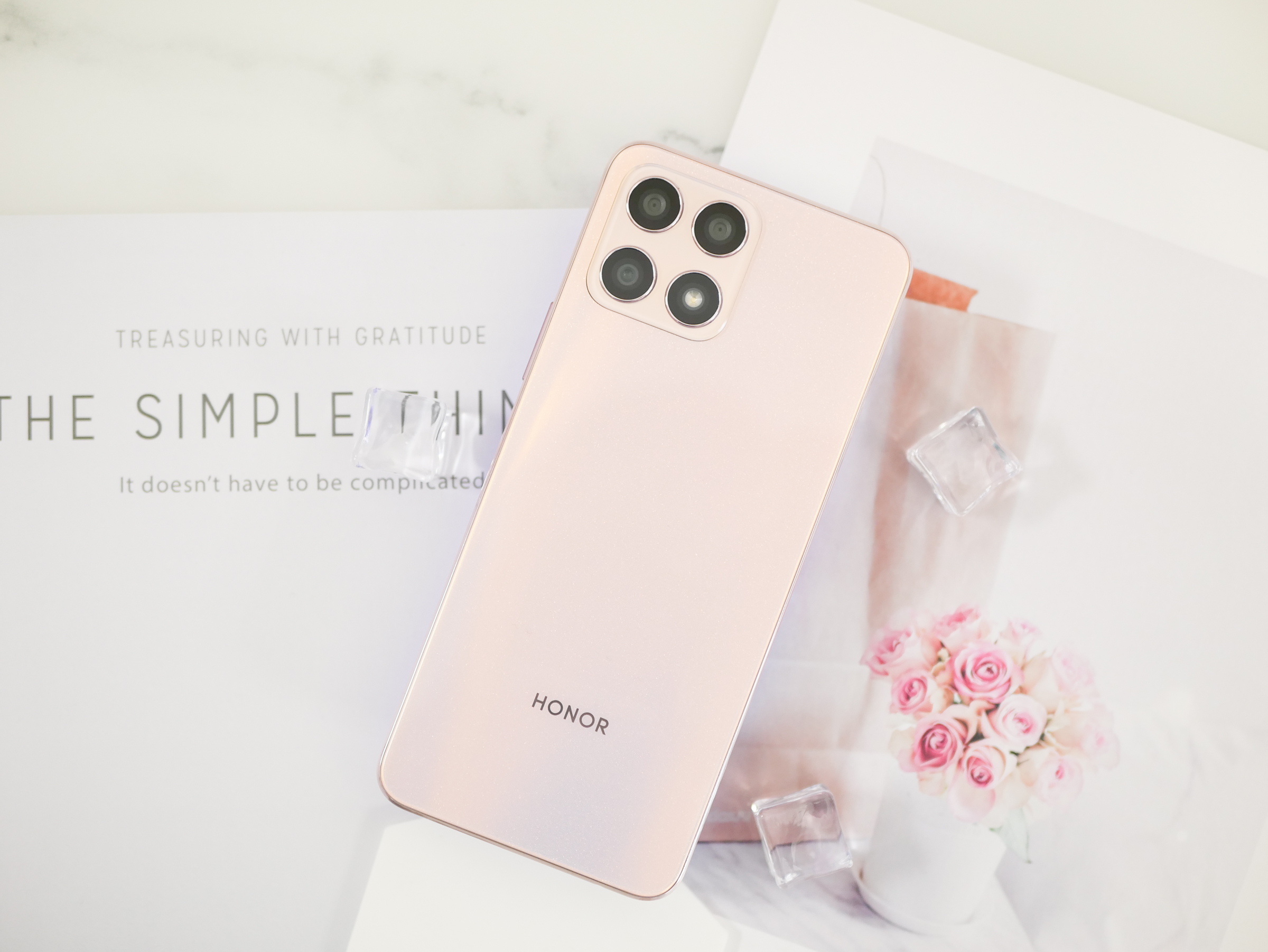 荣耀X30i首发体验：最轻薄的千元机！1399起，荣耀真正的实力？