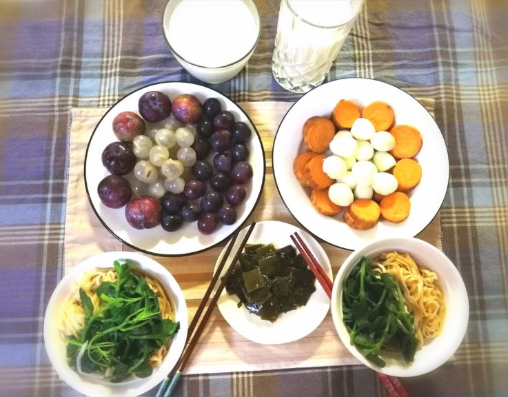 一天之计在于早餐，努力让家里的早餐丰盛些