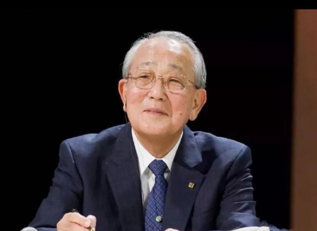 孩子高考没考好，父母该怎么办？给他讲稻盛和夫的“成功方程式”