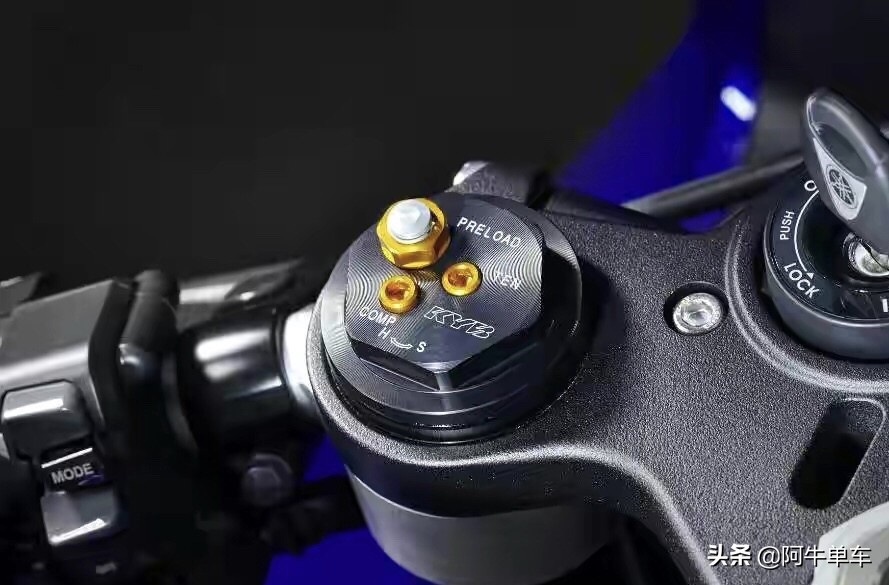 22.98万，雅马哈YZF-R1国内售价公布，最便宜的进口公升级仿赛？