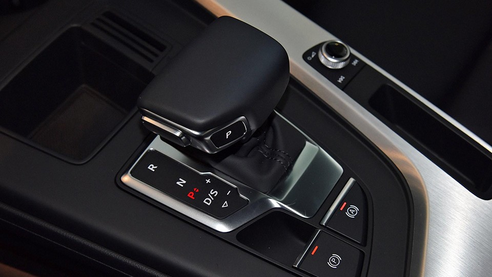 真实购车：想买宝马3系的“码农”，为何下单奥迪A4L？