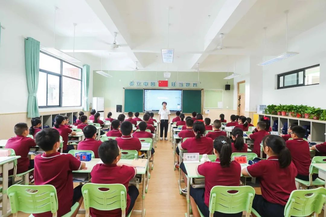 教育园区冉冉升起的一颗新星｜实地探访绵阳东辰聚星国际学校