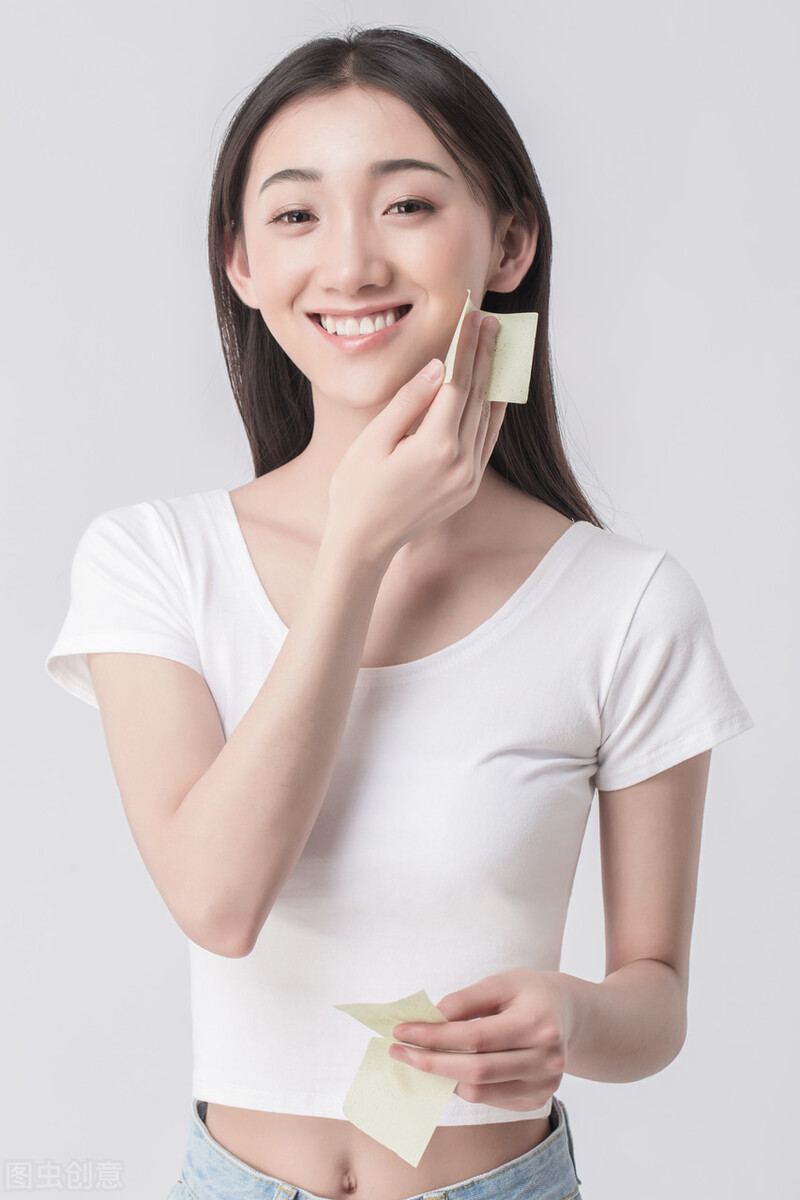 吸油纸一天用几次合适 吸油纸会让毛孔变大吗