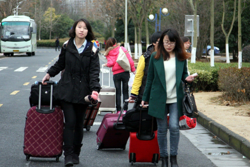 上大学之后，学生户口到底要不要迁到学校，过来人告诉你答案