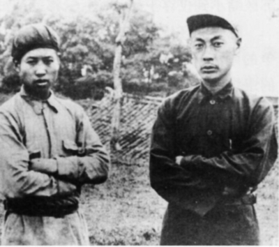 十大元帅30岁时是啥级别：徐向前最高，林彪是师长，朱德排第九