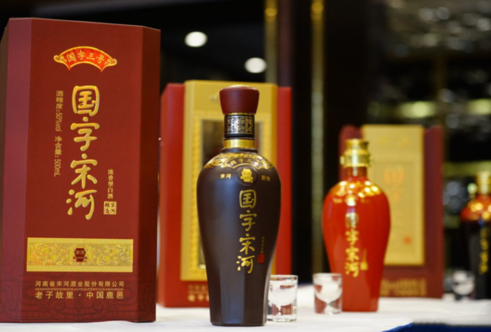 全国喝啥酒？盘点23款“当地口粮酒”，一篇喂饱你