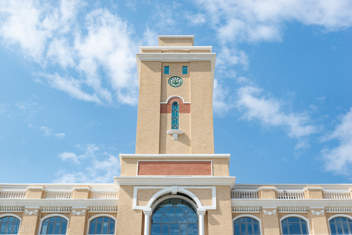 605分上一流“985”大学，江西理科生笑了，文科生却有苦难言