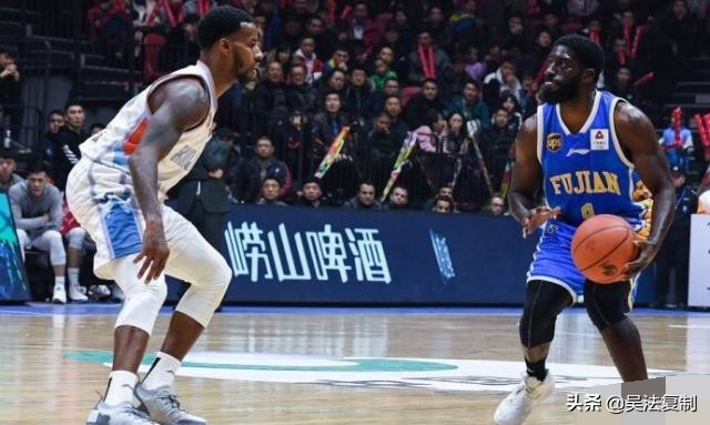 阿部为什么没去nba(撕裂的比赛，阿部、李根都在做毫无意义的折返跑)