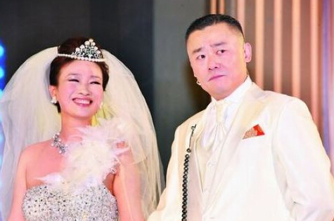 从滑稽之王到人人喊打，周立波是怎么改写自己结局的
