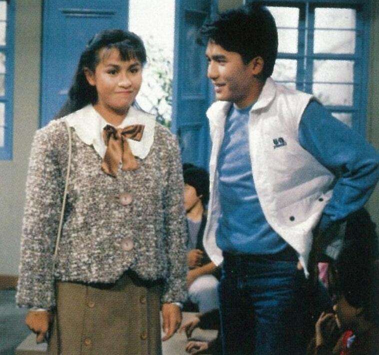 曾吃不上饭的刘嘉玲，却让许晋亨搬出家，影帝梁朝伟甘愿提出退圈