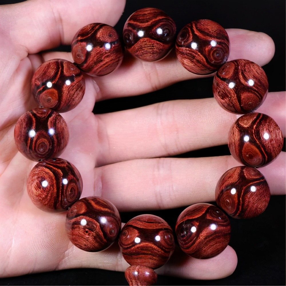 海南黄花梨手串别"瞎搓",这样盘才正确,步骤简单很好学