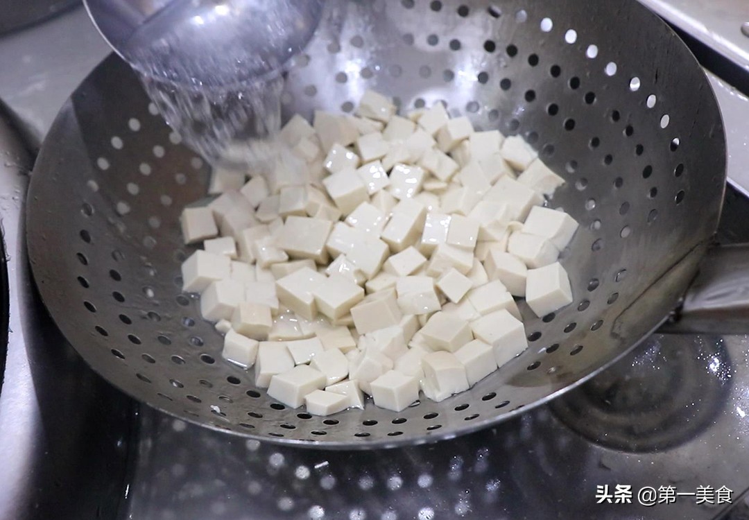 图片[18]-6道豆腐做法 简单 下班后喝一碗 全身冒汗 应对降温正合适-起舞食谱网