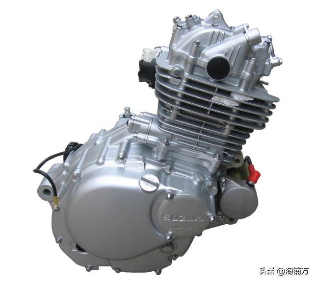 铃木250发动机 有ABS售价1.68万 布雷斯通C2测评