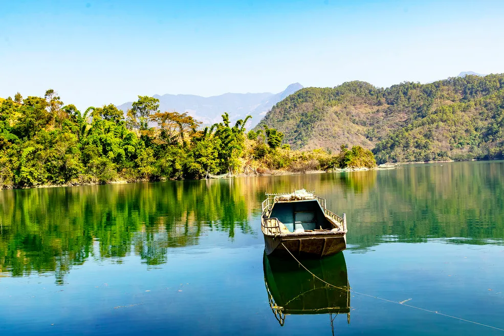 【朗读南明】别样诠释青春，汪国真的诗与远方