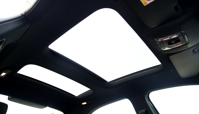 奔驰a200l深度车评:三厢加长,内饰高级,你买账吗?