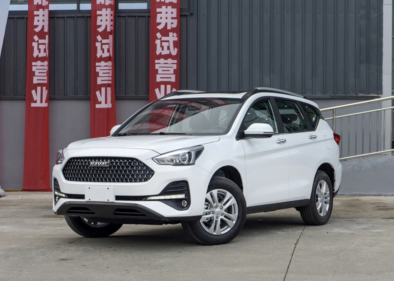 若接受不了新哈弗造型，那可考虑标配1.5T的M6，6.6万起