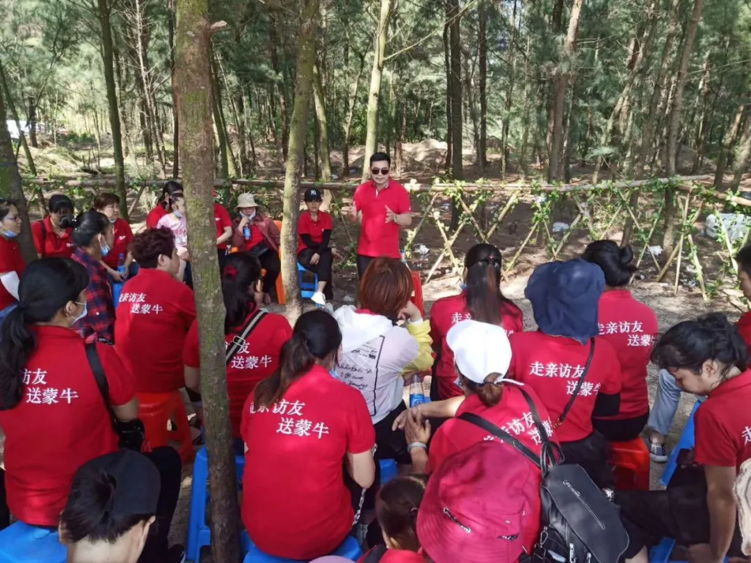 19年的时间只做蒙牛一个品牌的经销商，如何做到销售和利润双增长