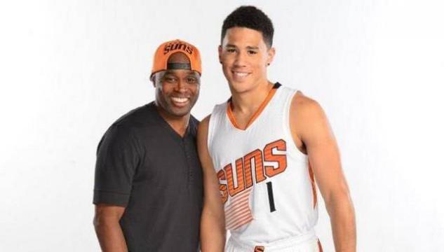 nba哪些球星父亲是球星(这些球员的父亲当年在NBA多强？2人是状元，库里投篮基因源自父亲)