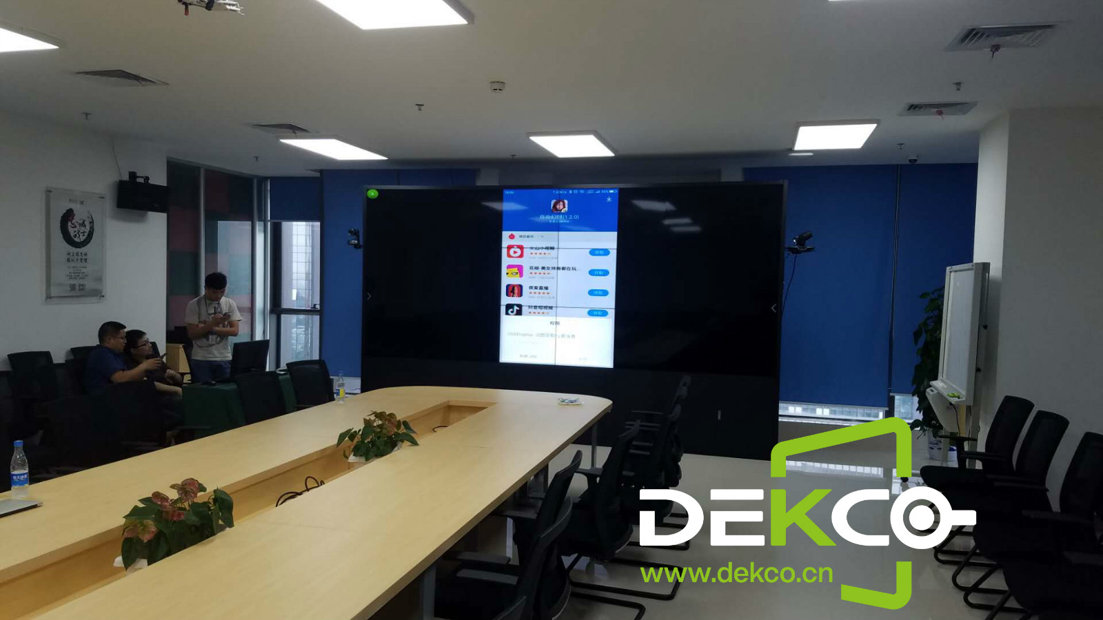 手把手教您，如何将笔记本电脑信号无线投屏到电视或投影机显示