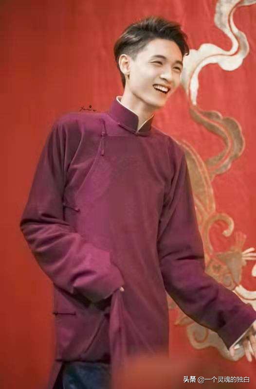 秦霄贤快乐大本营是哪一期(德云社有什么有趣的事让你印象深刻?