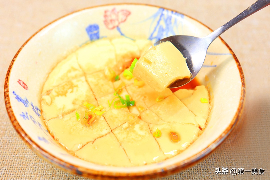簡易版牛奶布丁,簡易版牛奶布丁不用蒸